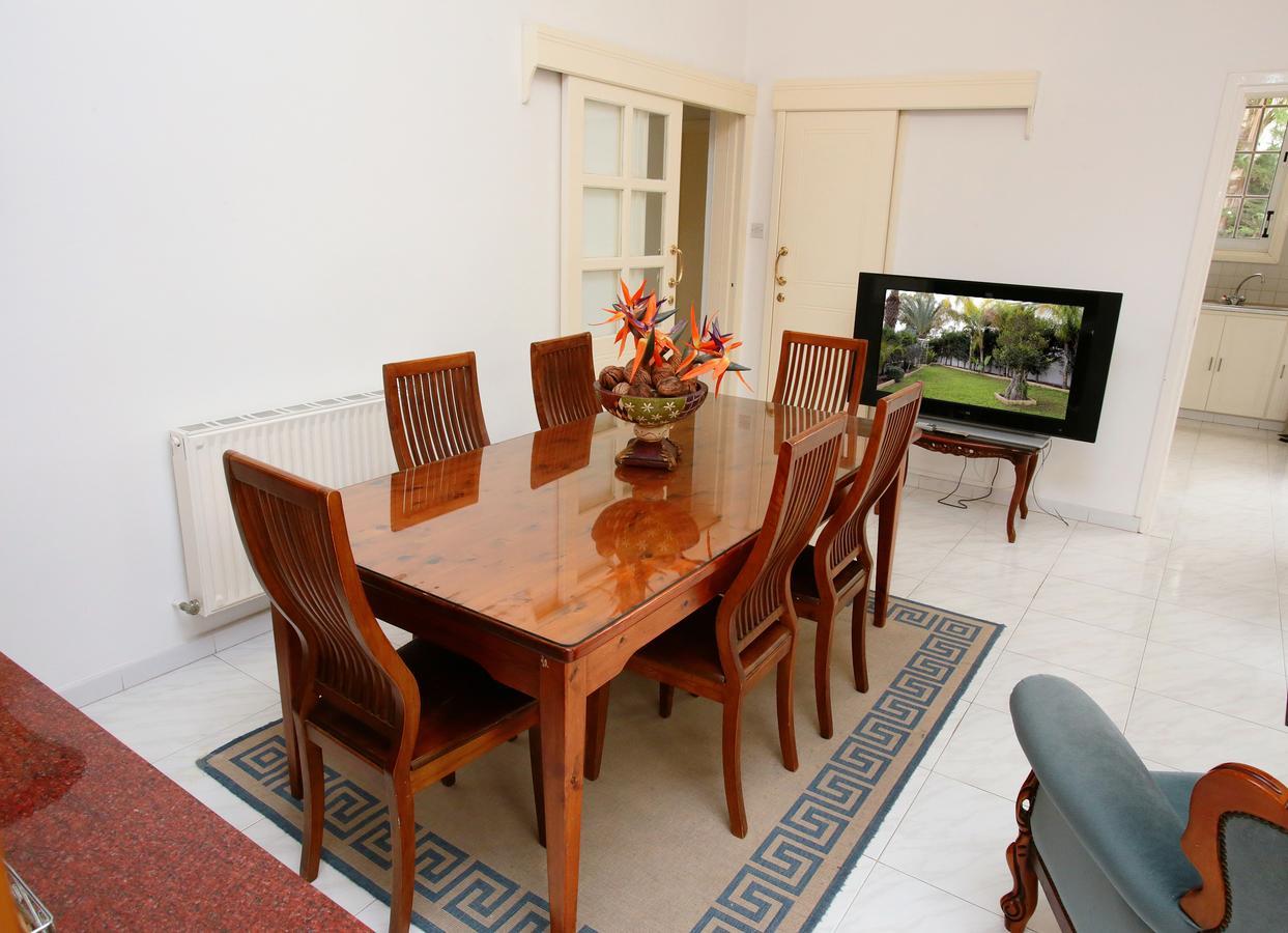 The White House Vila Larnaca Exterior foto