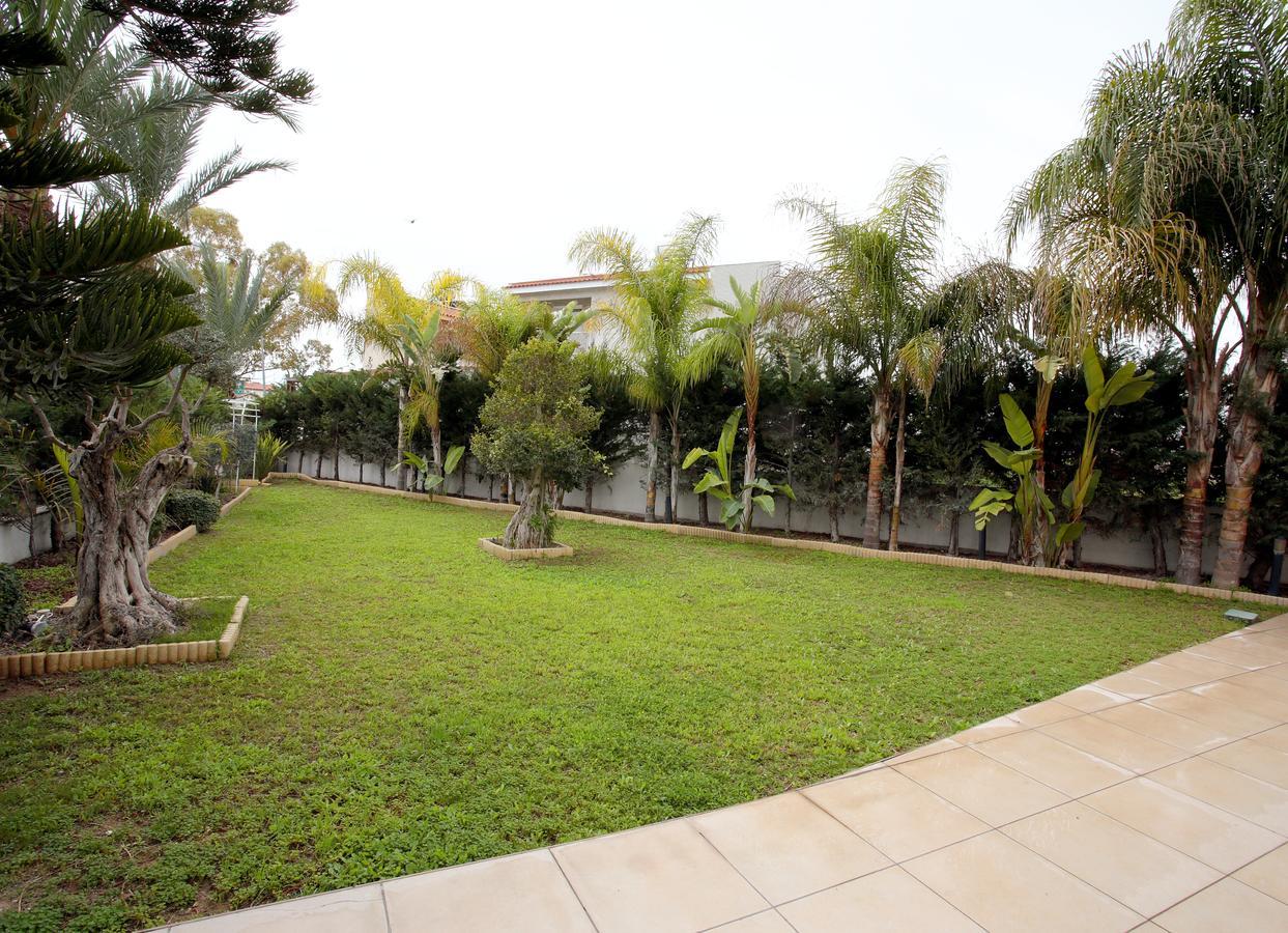 The White House Vila Larnaca Exterior foto