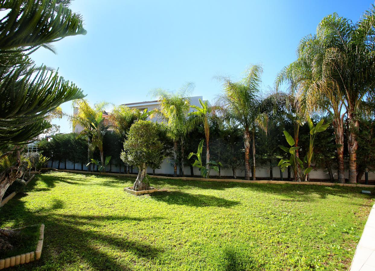 The White House Vila Larnaca Exterior foto